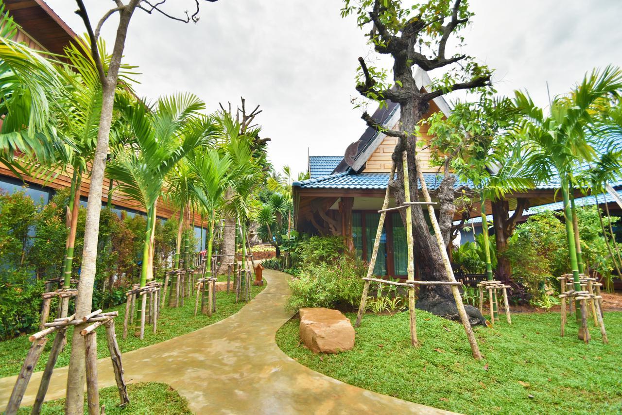 The Nine Thipthara Klongson Resort Ban Nong Thale Exterior foto